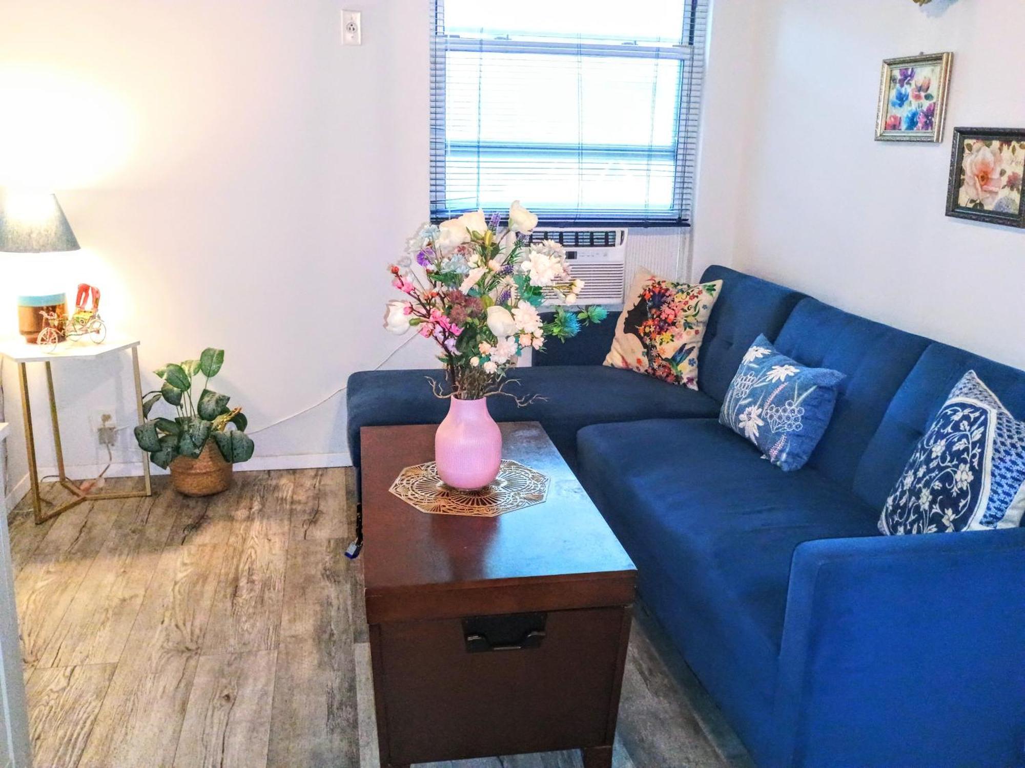 Apartment Explore From Queens